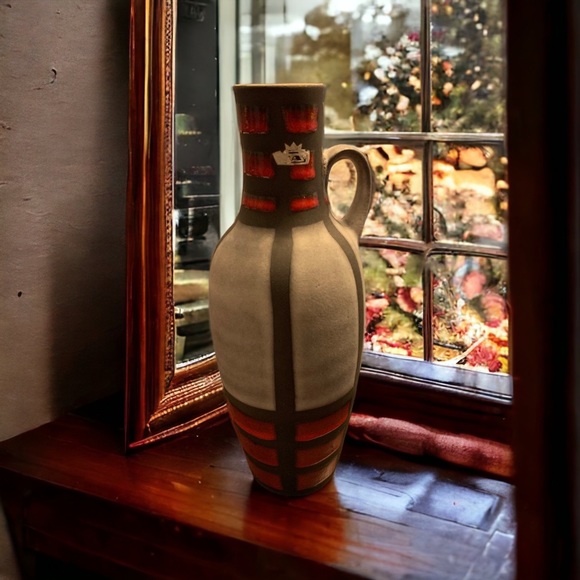 Collector Piece Large Vintage Designer Vase by Bay Keramik 12” Tall 6” wide. - Picture 2 of 8